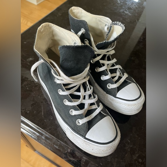 Women’s Platform Converse - Picture 2 of 6